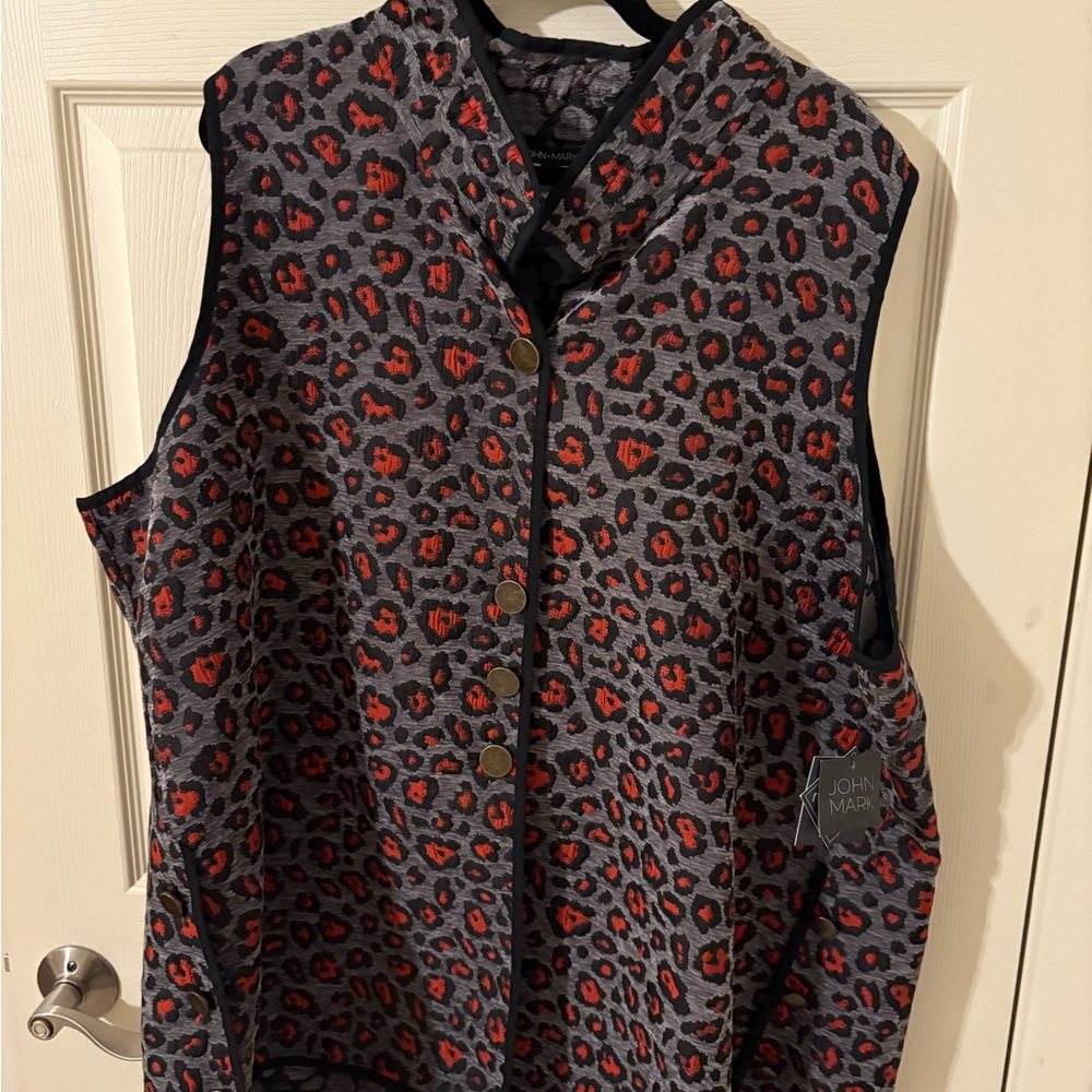 NWT John Mark Charcoal and Crimson Animal Print Vest 2X
